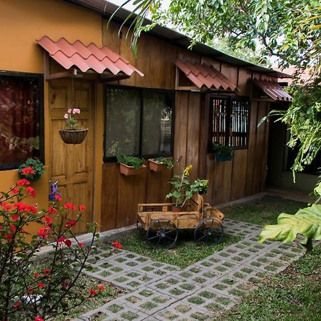 San Antonio De BelenLaurel House公寓 外观 照片