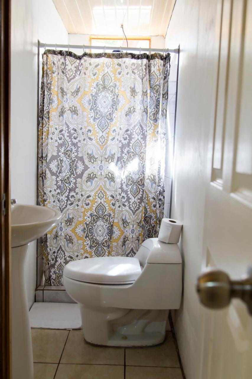 San Antonio De BelenLaurel House公寓 外观 照片